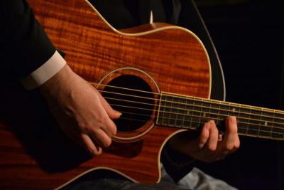 Concert chanson française guitare à Salbris en Sologne